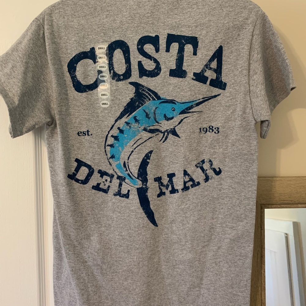 NWT Costa tee gray shirt sleeve tee shirt.